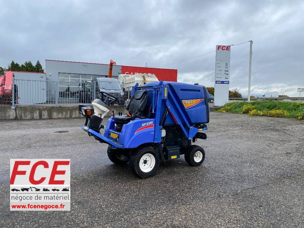Iseki SF 235F 1er Main endommagée - Газонокосилка: фото 1 Iseki SF 235F 1er Main endommagée - Газонокосилка: фото 1