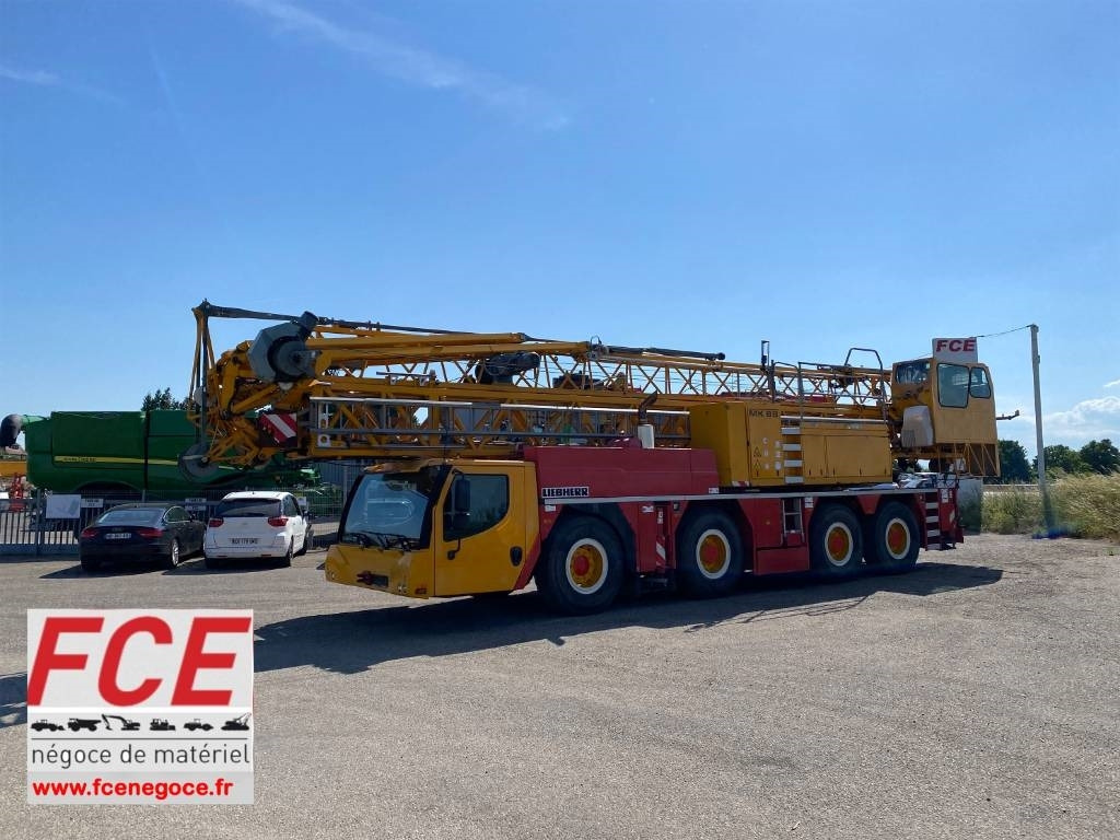 Liebherr MK 88 Certificat CE / 1er Main endommagée - Быстромонтируемый башенный кран: фото 1 Liebherr MK 88 Certificat CE / 1er Main endommagée - Быстромонтируемый башенный кран: фото 1