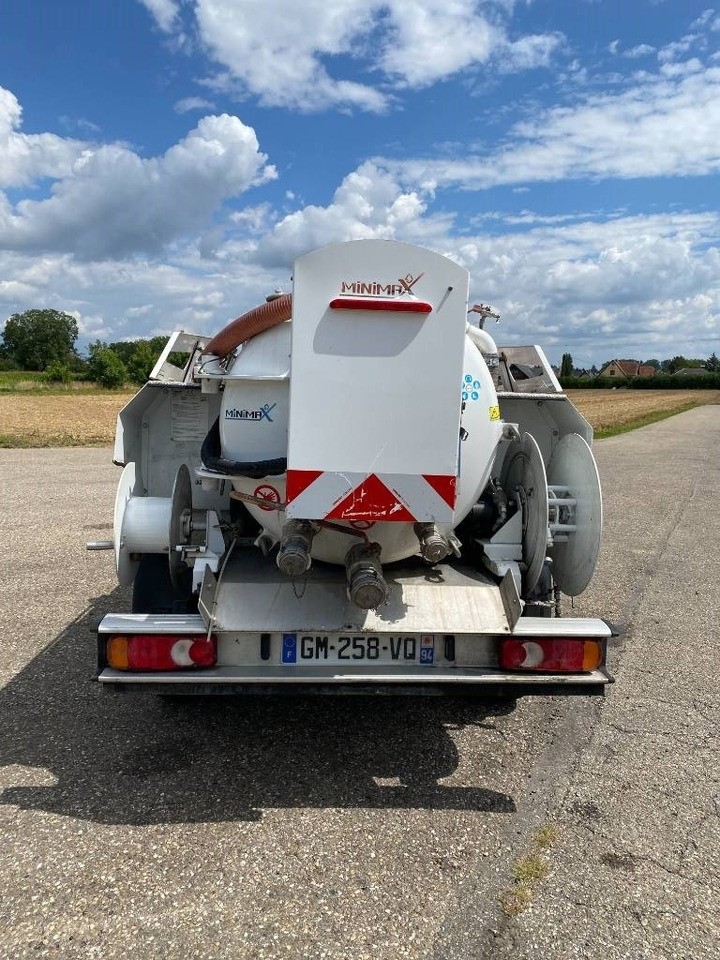 Toyota HILUX 2.4 D4D /MINIMAX COMBINE LONGWAY endommagé - Ассенизатор: фото 5 Toyota HILUX 2.4 D4D /MINIMAX COMBINE LONGWAY endommagé - Ассенизатор: фото 5