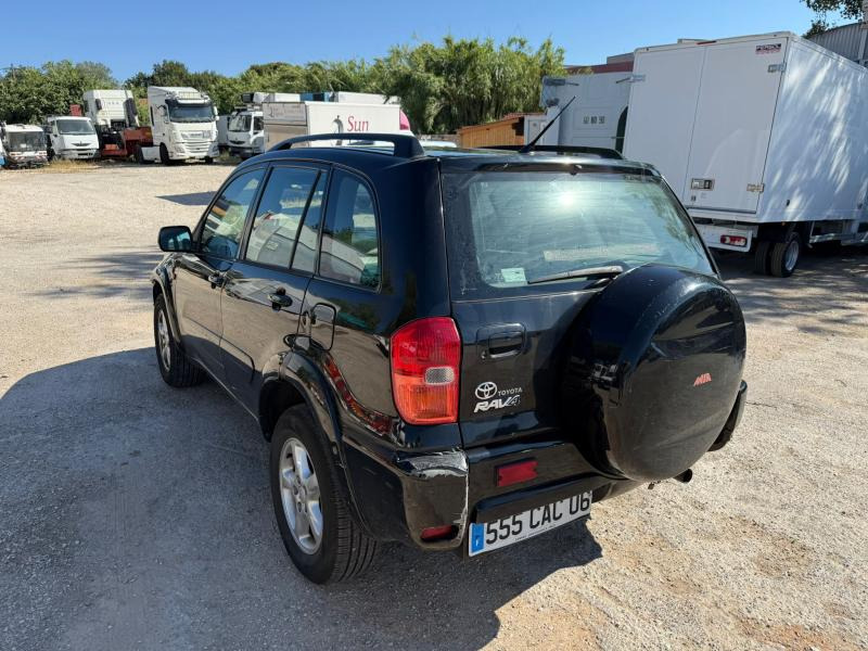 Toyota Rav 4 - Хэтчбек: фото 3 Toyota Rav 4 - Хэтчбек: фото 3