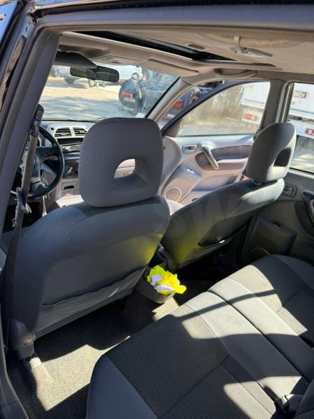 Toyota Rav 4 - Хэтчбек: фото 5 Toyota Rav 4 - Хэтчбек: фото 5