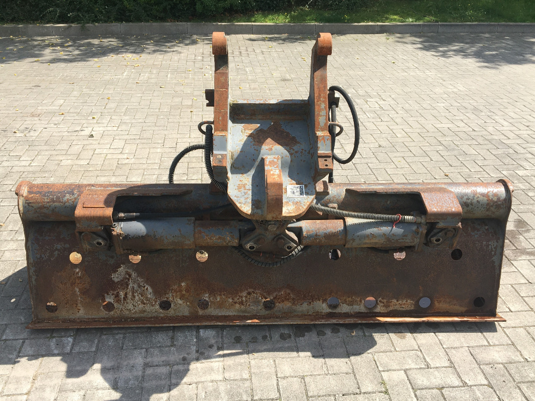 GRABENLÖFFEL, 2000 MM, 56 - Ковш: фото 3 GRABENLÖFFEL, 2000 MM, 56 - Ковш: фото 3