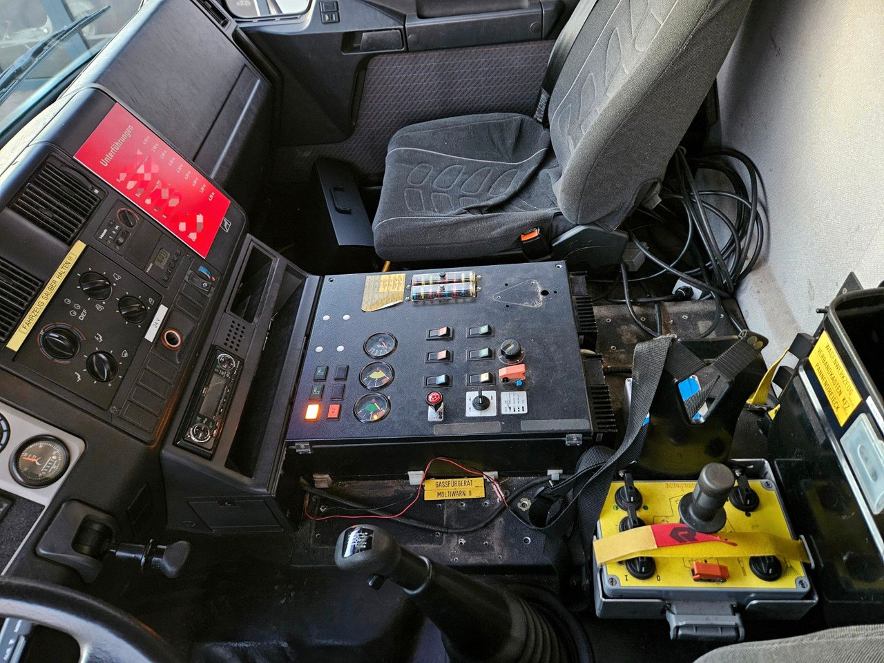 Новый Пожарная машина MAN 33.364 6x6 Rosenbauer ULFA 3000 Feuerwehr: фото 19