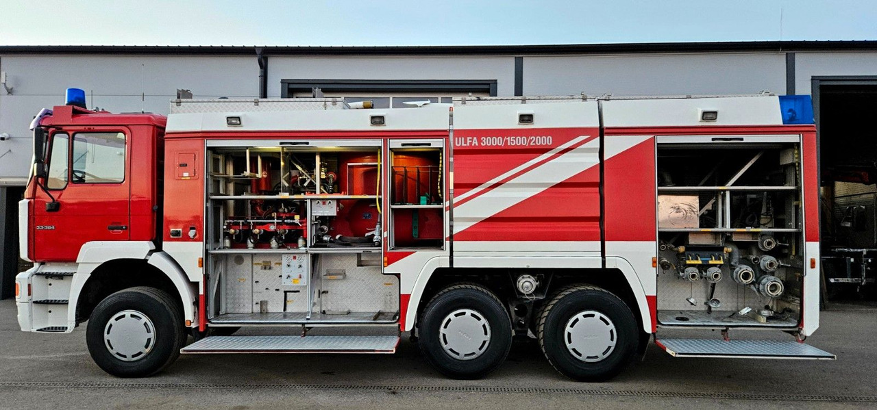 Новый Пожарная машина MAN 33.364 6x6 Rosenbauer ULFA 3000 Feuerwehr: фото 7