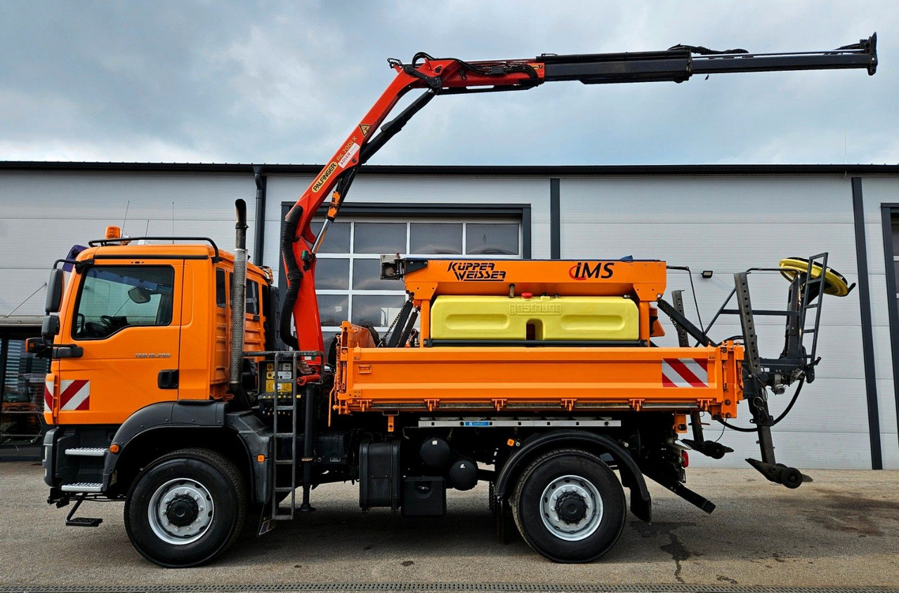 MAN TGM 18.290 4x4 Palfinger PK7001 Kran Funk Euro5 - Самосвал, Автоманипулятор: фото 2 MAN TGM 18.290 4x4 Palfinger PK7001 Kran Funk Euro5 - Самосвал, Автоманипулятор: фото 2