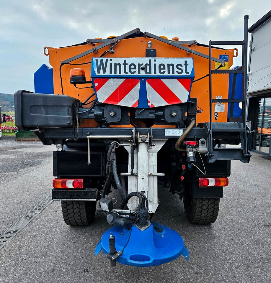 Unimog U423 UGE Euro6 Hydrostat Schmidt Stratos - Самосвал: фото 4 Unimog U423 UGE Euro6 Hydrostat Schmidt Stratos - Самосвал: фото 4