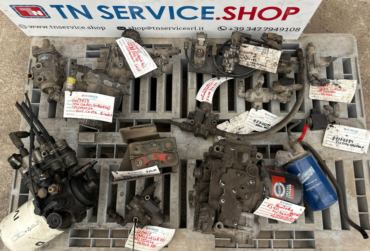 Valvole motore Iveco E6 - Двигатель: фото 1 Valvole motore Iveco E6 - Двигатель: фото 1