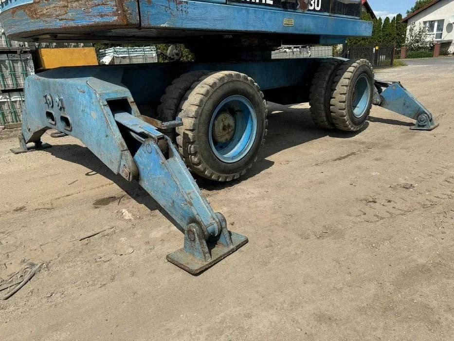 Koparka przeładunkowa Fuchs MHL 330 - Перегружатель: фото 4 Koparka przeładunkowa Fuchs MHL 330 - Перегружатель: фото 4