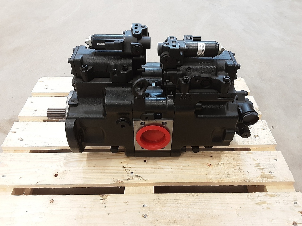 Kawasaki K7V63DTP174R-0E23-PVD - Гидравлический насос для Гусеничных экскаваторов: фото 1 Kawasaki K7V63DTP174R-0E23-PVD - Гидравлический насос для Гусеничных экскаваторов: фото 1