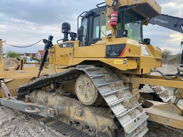 CAT D 6 T LGP Extremely nice - Бульдозер: фото 2 CAT D 6 T LGP Extremely nice - Бульдозер: фото 2