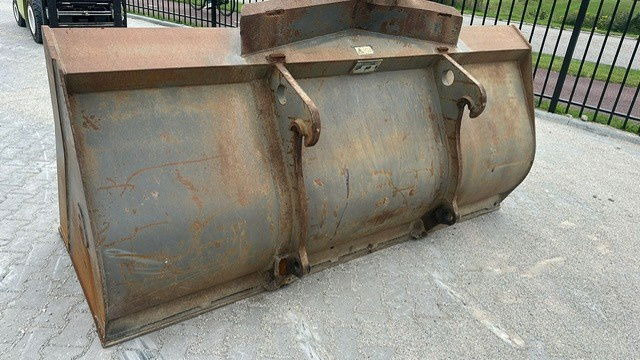 Volvo Graaf bak L60 L70 L90 L110 - Ковш для погрузчика: фото 2 Volvo Graaf bak L60 L70 L90 L110 - Ковш для погрузчика: фото 2