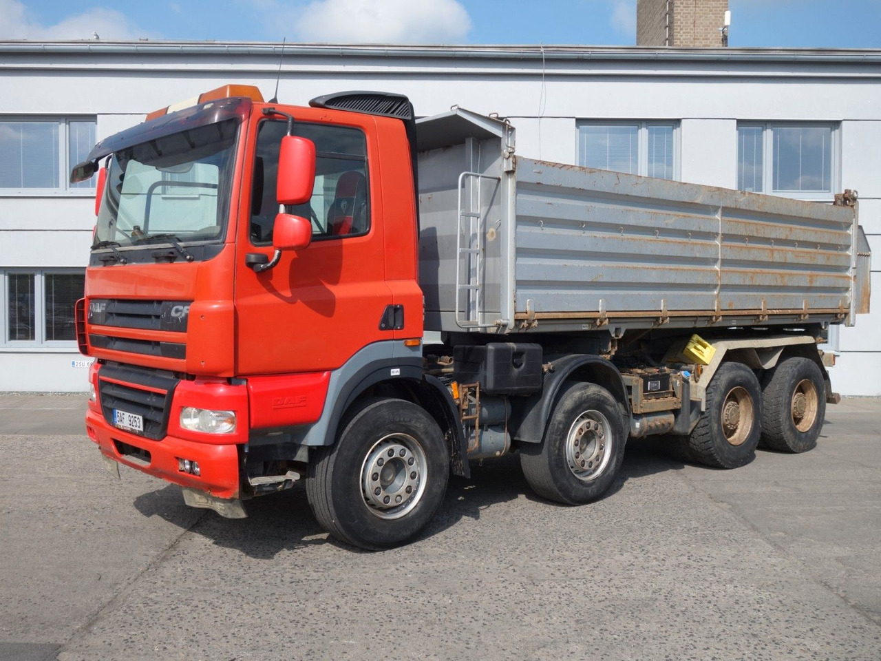 DAF CF85.410 8x4 mit Meiller - Самосвал: фото 2 DAF CF85.410 8x4 mit Meiller - Самосвал: фото 2