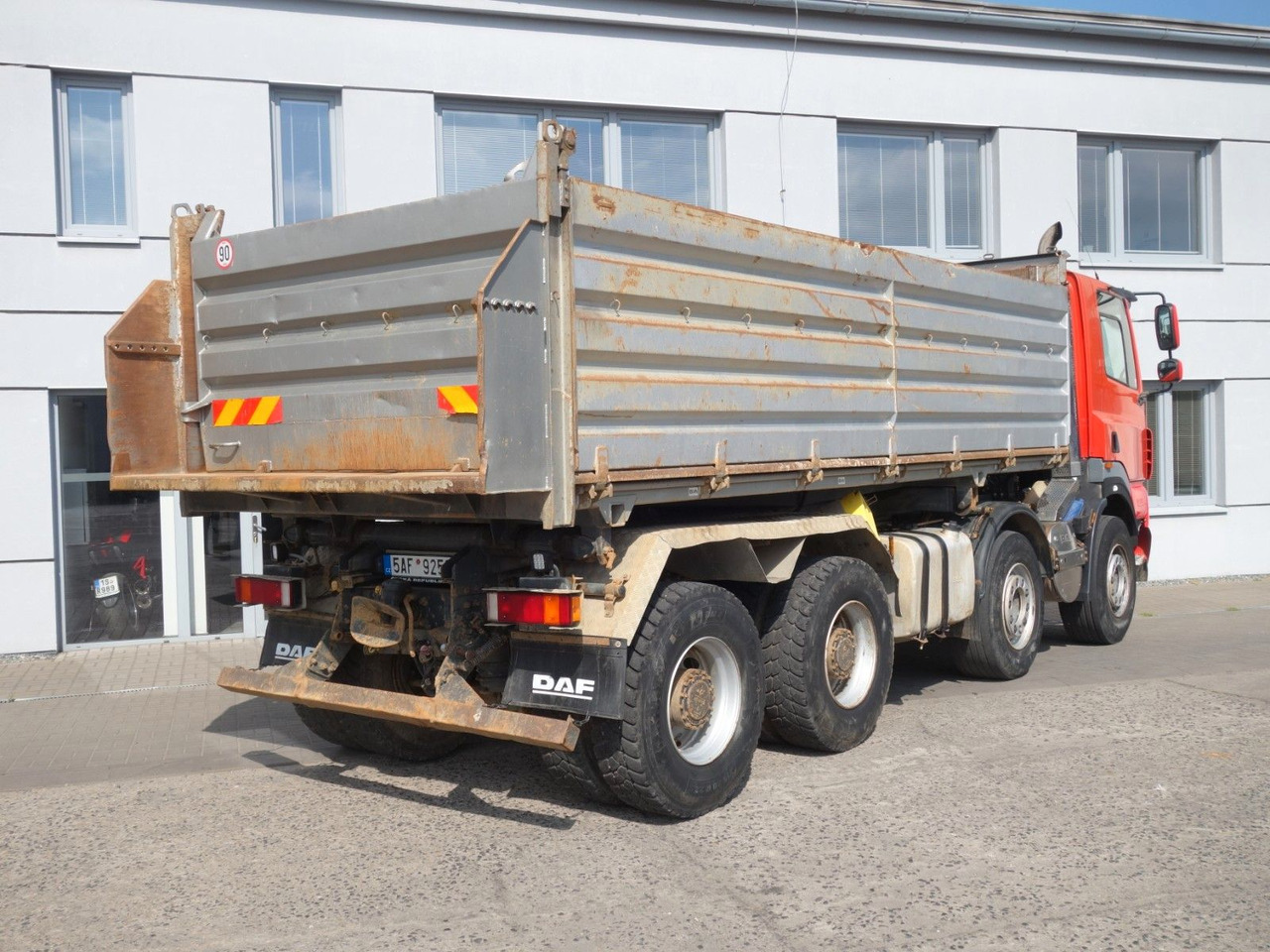 DAF CF85.410 8x4 mit Meiller - Самосвал: фото 5 DAF CF85.410 8x4 mit Meiller - Самосвал: фото 5