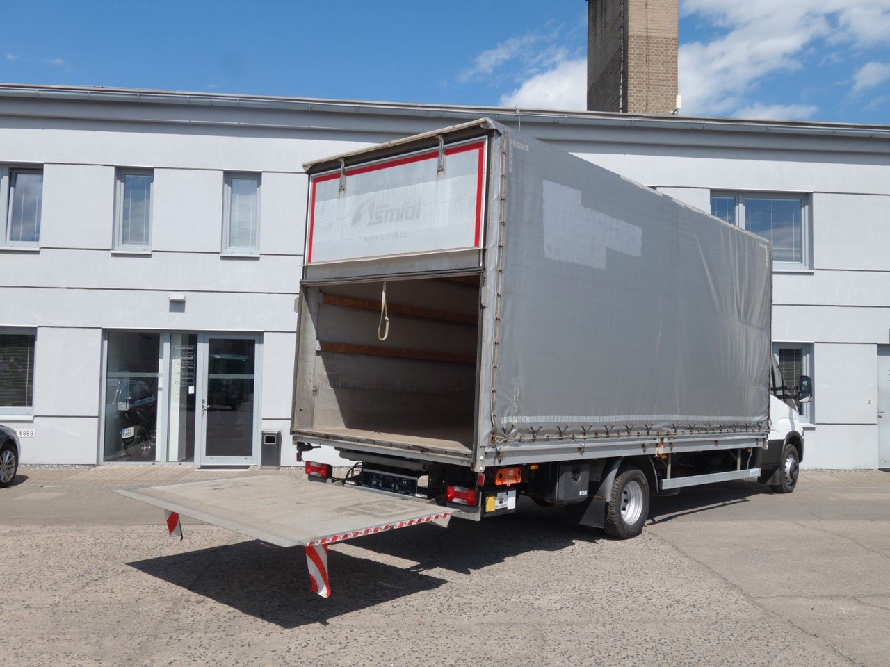 Iveco Daily 70C18 mit LBW - Тентованный фургон: фото 5 Iveco Daily 70C18 mit LBW - Тентованный фургон: фото 5