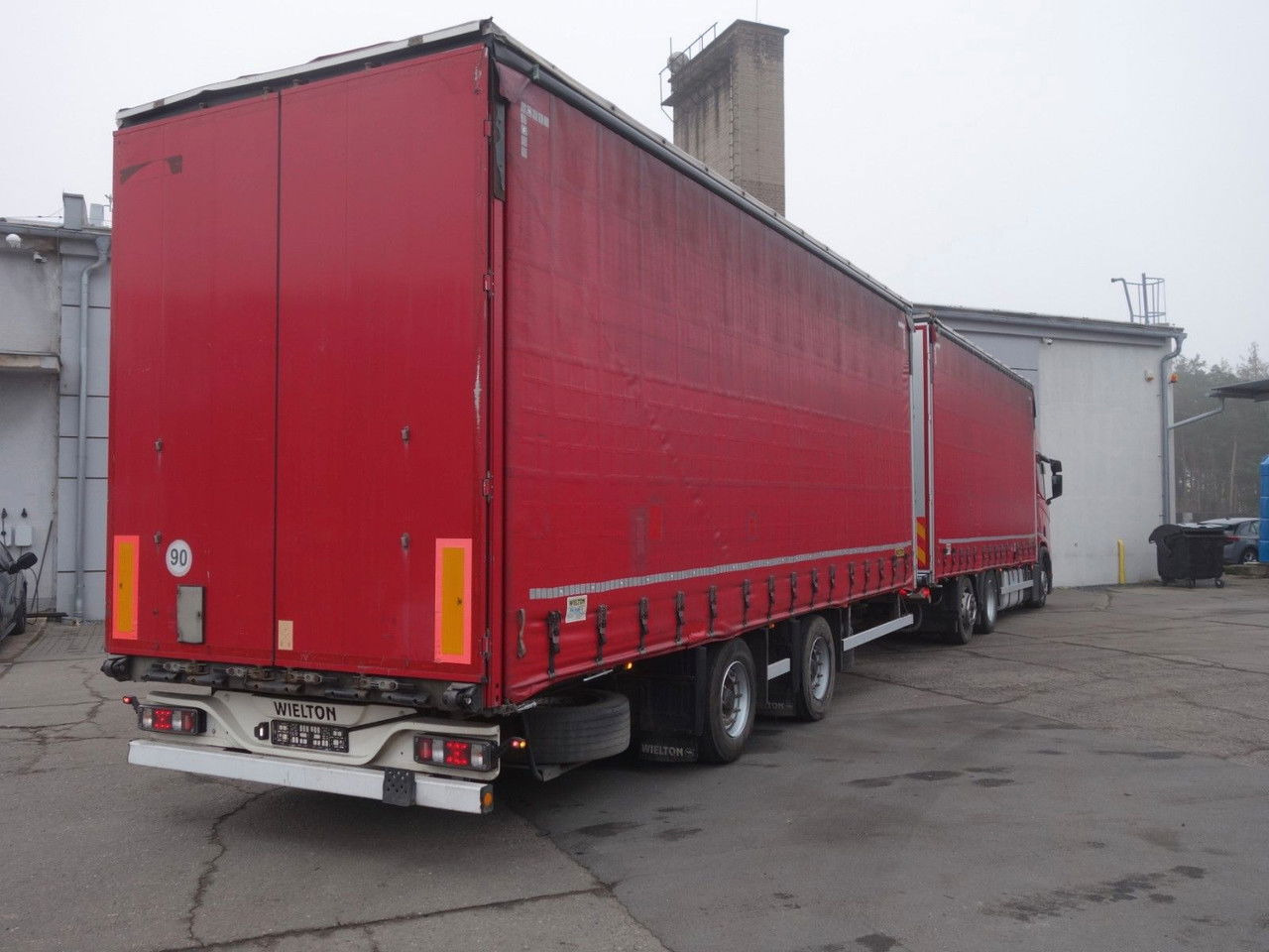 Scania R450 6x2 120cm3, Durchfahren, Retarder - Тентованный грузовик: фото 3 Scania R450 6x2 120cm3, Durchfahren, Retarder - Тентованный грузовик: фото 3