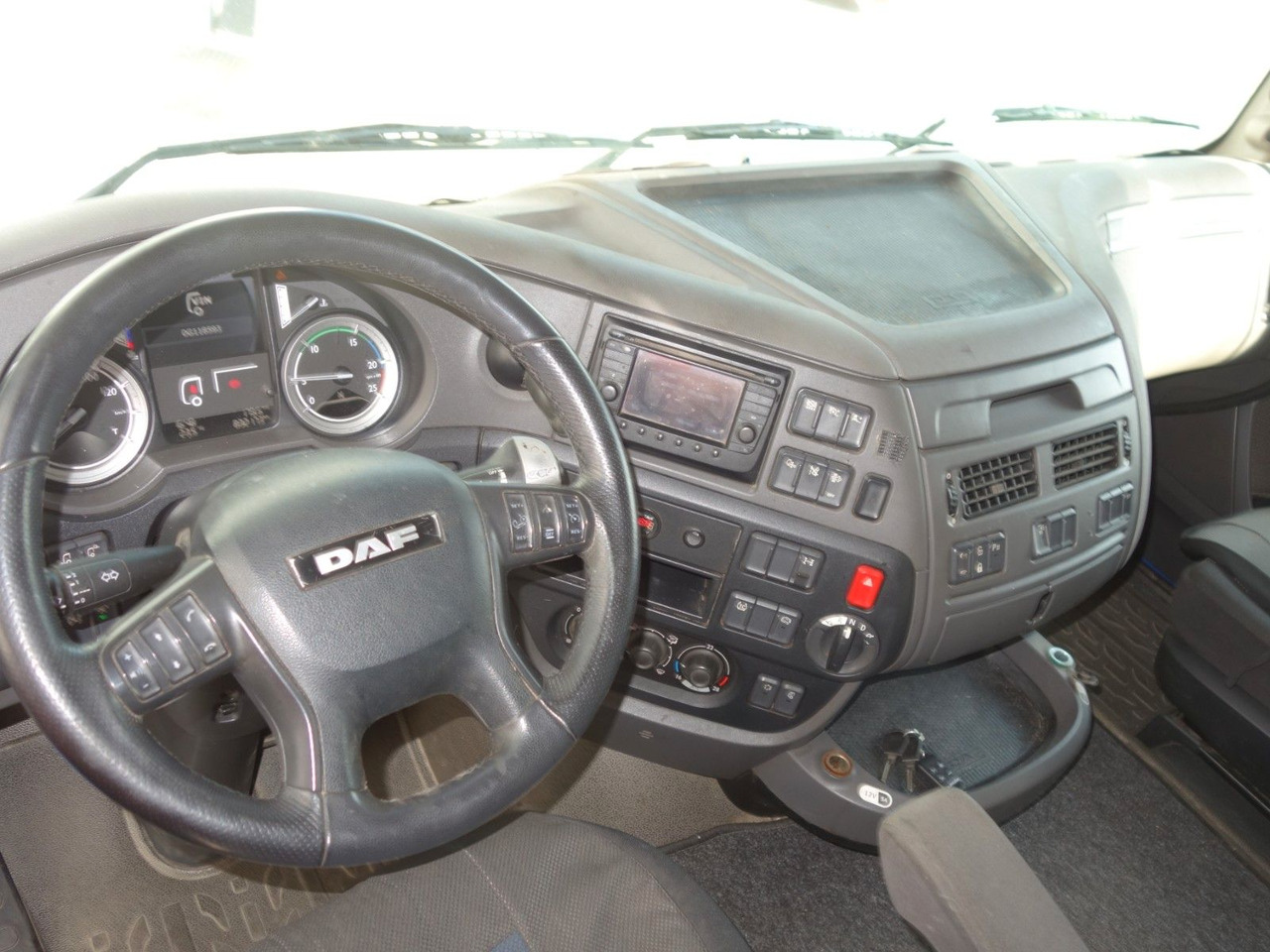 Тягач DAF XF 460 SC Standard: фото 14