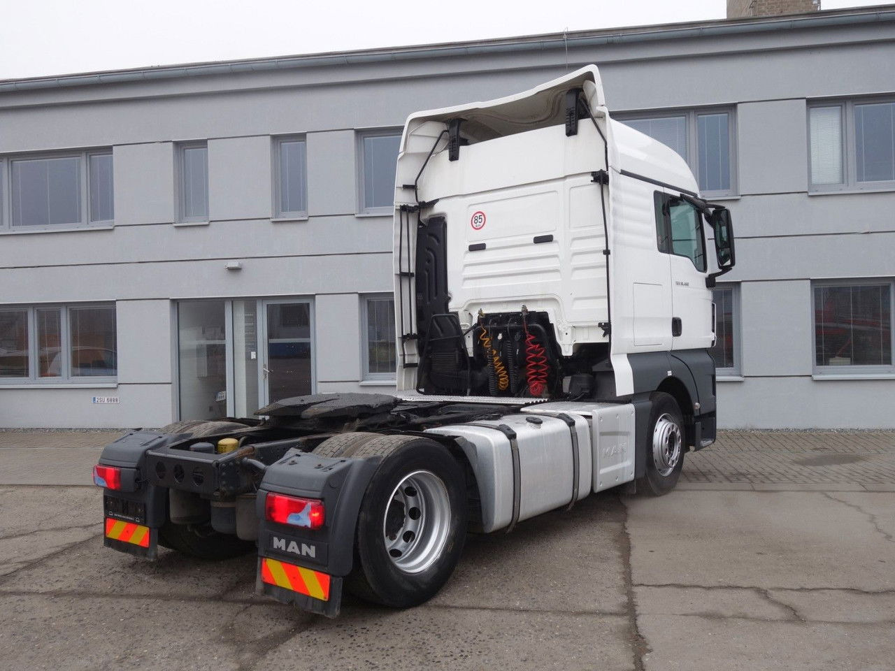 MAN TGX 18.460 Standard - Тягач: фото 3 MAN TGX 18.460 Standard - Тягач: фото 3