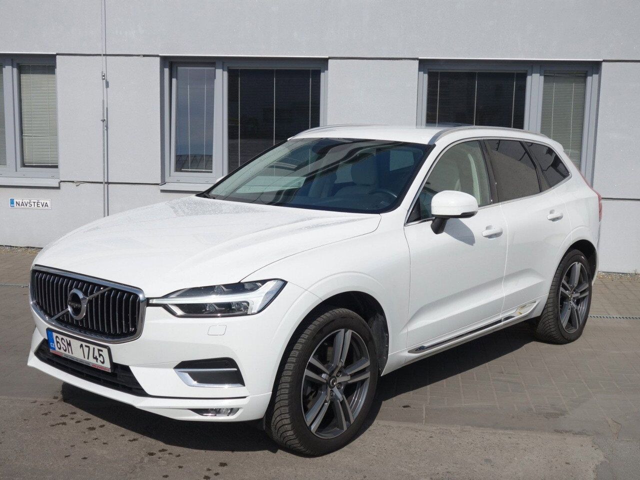 Volvo XC60 Inscription AWD, Leder, LED, TOP - Легковой автомобиль: фото 1 Volvo XC60 Inscription AWD, Leder, LED, TOP - Легковой автомобиль: фото 1
