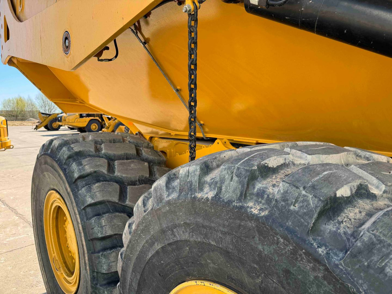 CAT 730 в лизинг CAT 730: фото 12