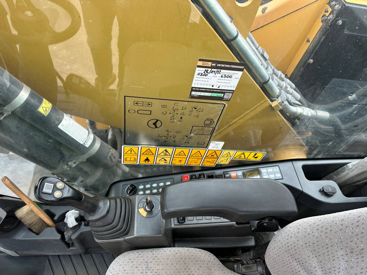 Колёсный экскаватор CAT MH3022: фото 15 Колёсный экскаватор CAT MH3022: фото 15