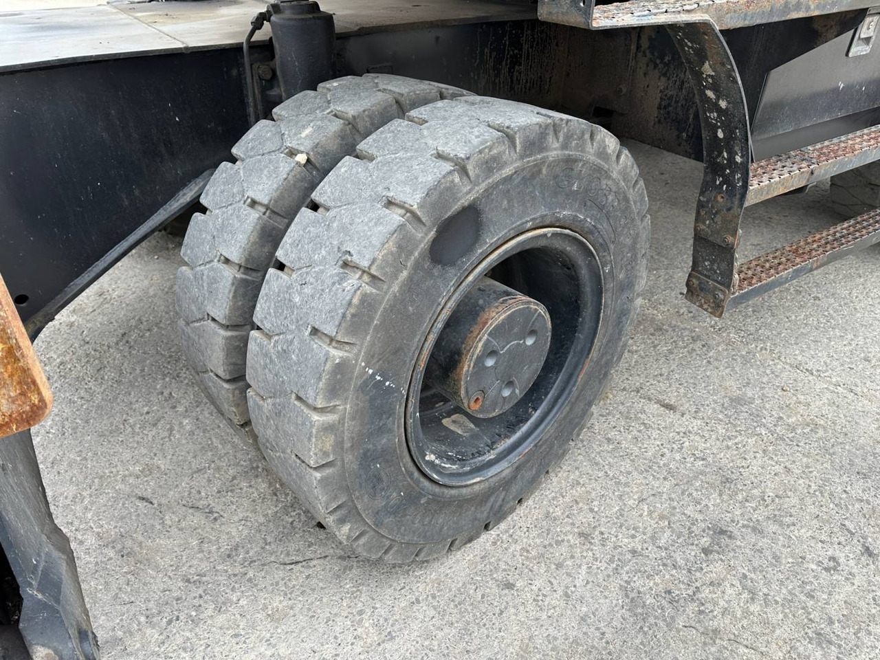 Колёсный экскаватор CAT MH3022: фото 25 Колёсный экскаватор CAT MH3022: фото 25