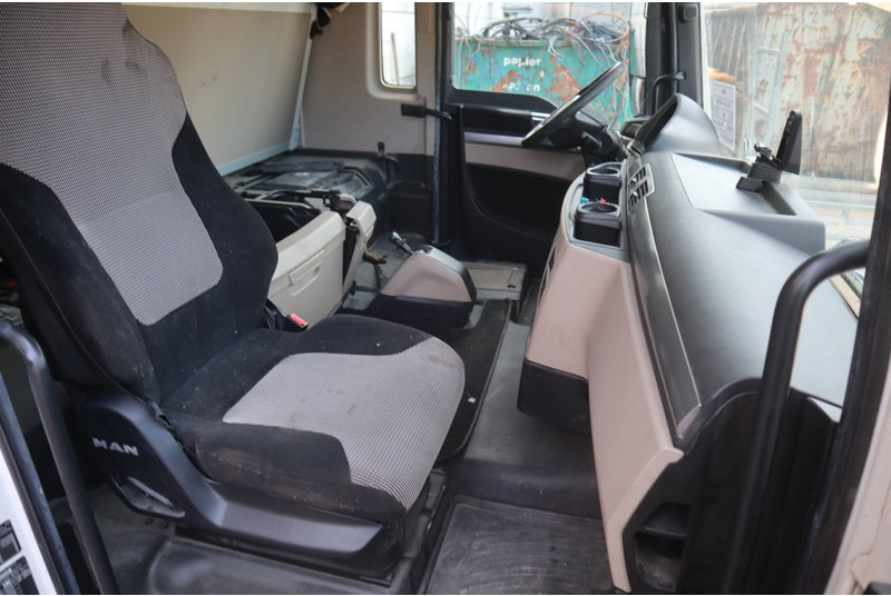 MAN F99L47 TGX EURO6 81.60000-7919 - Кабина и интерьер для Грузовиков: фото 5 MAN F99L47 TGX EURO6 81.60000-7919 - Кабина и интерьер для Грузовиков: фото 5