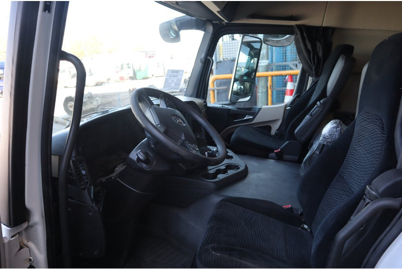 Mercedes-Benz AROCS L-CAB STREAMSPACE 2.3 96082015921314 - Кабина и интерьер для Грузовиков: фото 5 Mercedes-Benz AROCS L-CAB STREAMSPACE 2.3 96082015921314 - Кабина и интерьер для Грузовиков: фото 5