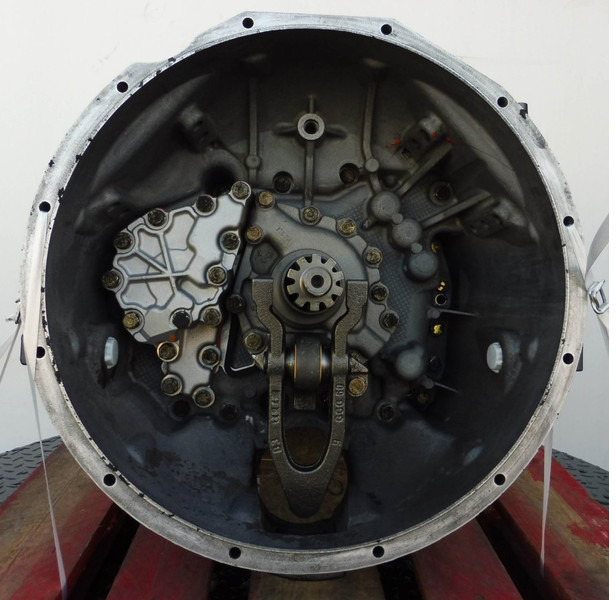 ZF 16S2220TD CGS M10 CARBON - Коробка передач для Грузовиков: фото 2 ZF 16S2220TD CGS M10 CARBON - Коробка передач для Грузовиков: фото 2