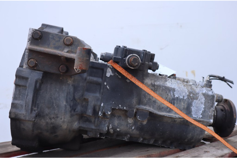 ZF S6-36 - Коробка передач для Грузовиков: фото 1 ZF S6-36 - Коробка передач для Грузовиков: фото 1