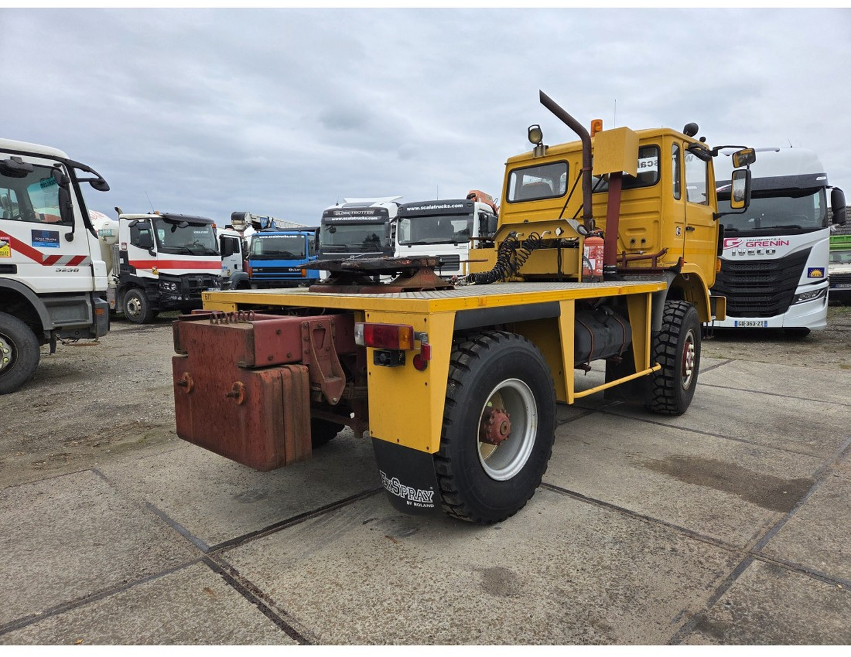 RENAULT M170 4x4 TRACTOR UNIT FULL SPRING SUSPENSION VERY LOW MILEAGE - Тягач: фото 2 RENAULT M170 4x4 TRACTOR UNIT FULL SPRING SUSPENSION VERY LOW MILEAGE - Тягач: фото 2