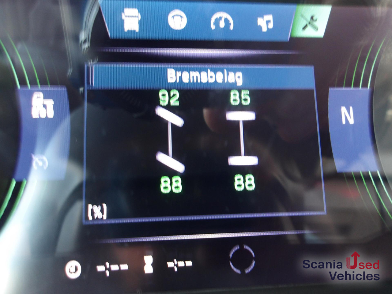 SCANIA R 460 EB - MEGA - HIGHLINE - 2x TANKs - ACC - Тягач: фото 2 SCANIA R 460 EB - MEGA - HIGHLINE - 2x TANKs - ACC - Тягач: фото 2