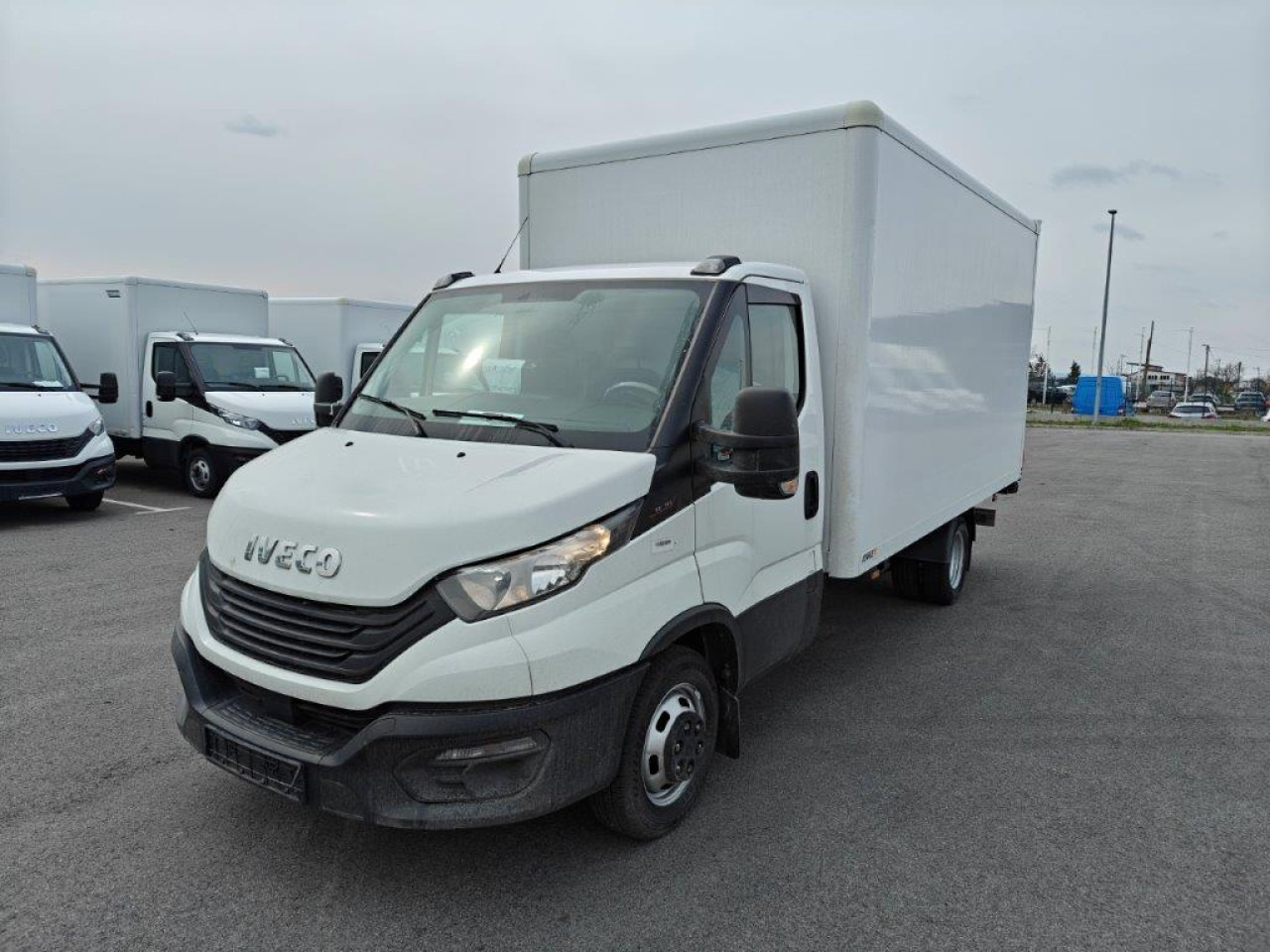 IVECO Daily 35C16H - Цельнометаллический фургон: фото 1 IVECO Daily 35C16H - Цельнометаллический фургон: фото 1