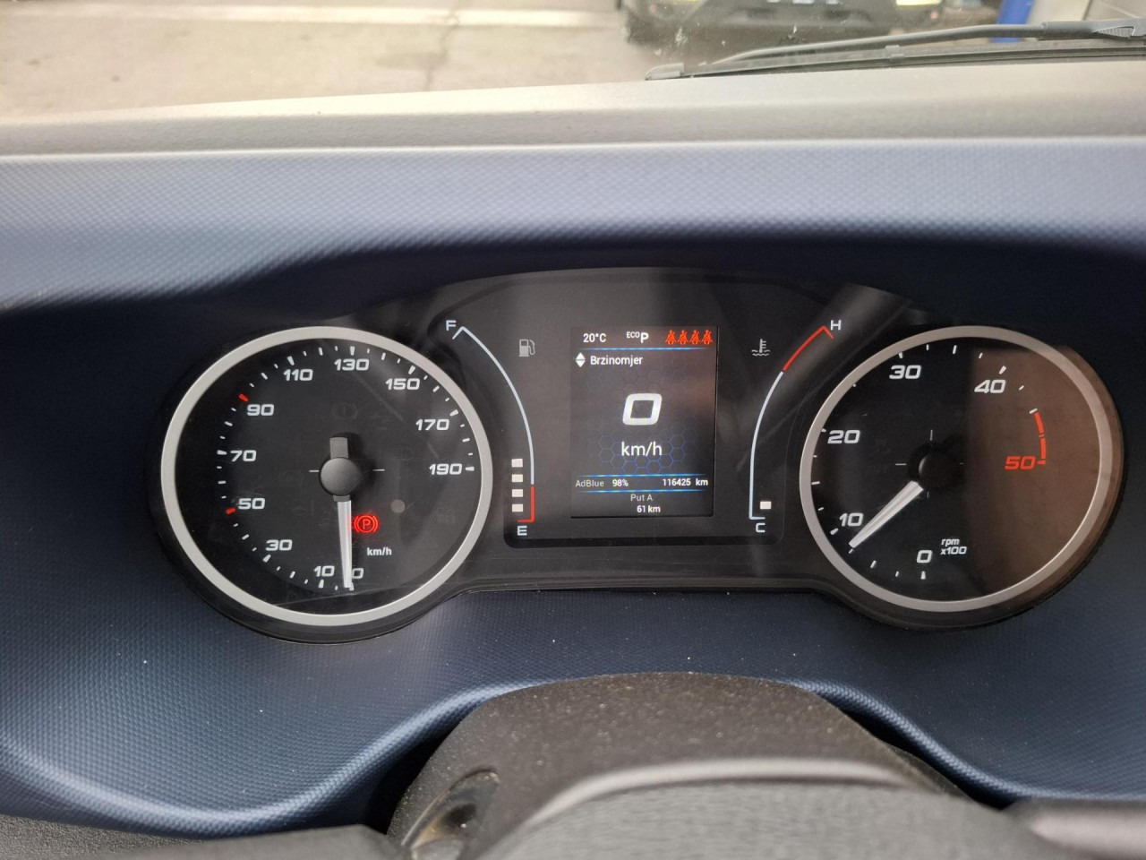 Цельнометаллический фургон, Грузопассажирский фургон IVECO Daily 35S16A8: фото 9