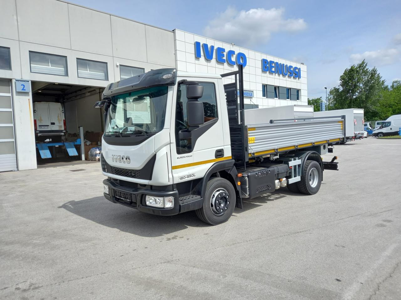 IVECO Eurocargo ML120EL25 - Самосвал: фото 1 IVECO Eurocargo ML120EL25 - Самосвал: фото 1