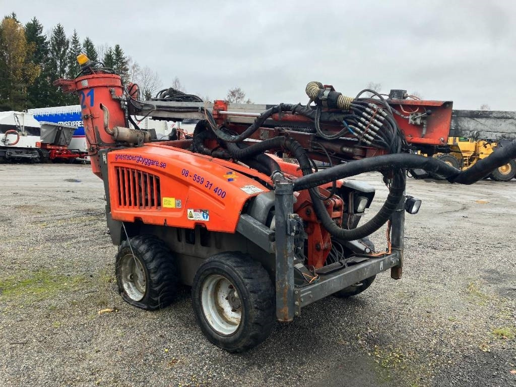 Sandvik Commando DC 125R ONLY FOR SPAREPARTS - Двигатель для Строительной техники: фото 5 Sandvik Commando DC 125R ONLY FOR SPAREPARTS - Двигатель для Строительной техники: фото 5