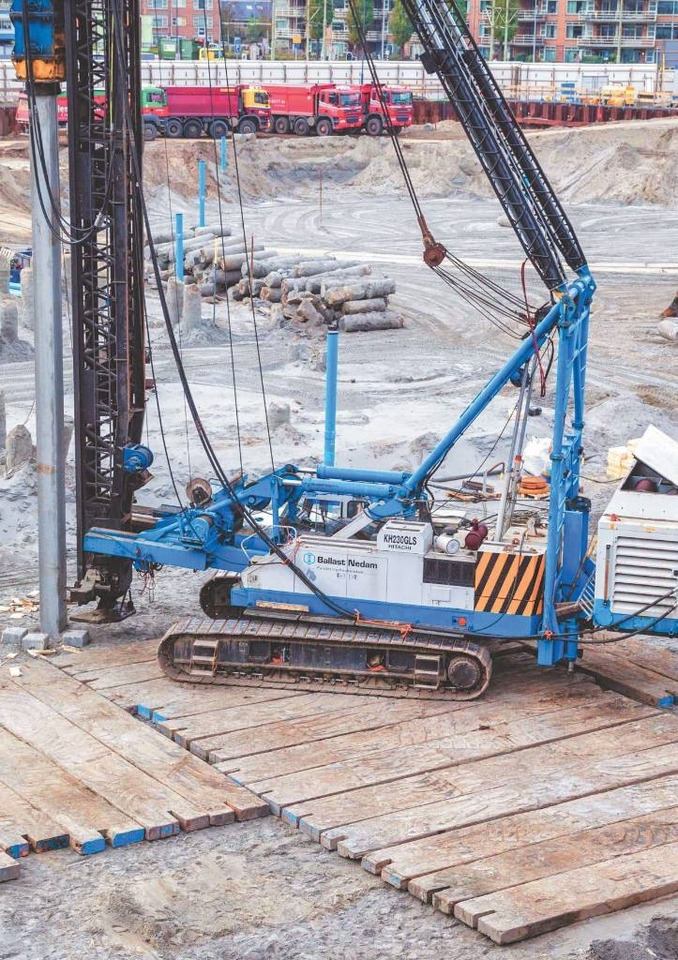 Hitachi KH230-3GLS - Сваебойная установка: фото 2 Hitachi KH230-3GLS - Сваебойная установка: фото 2