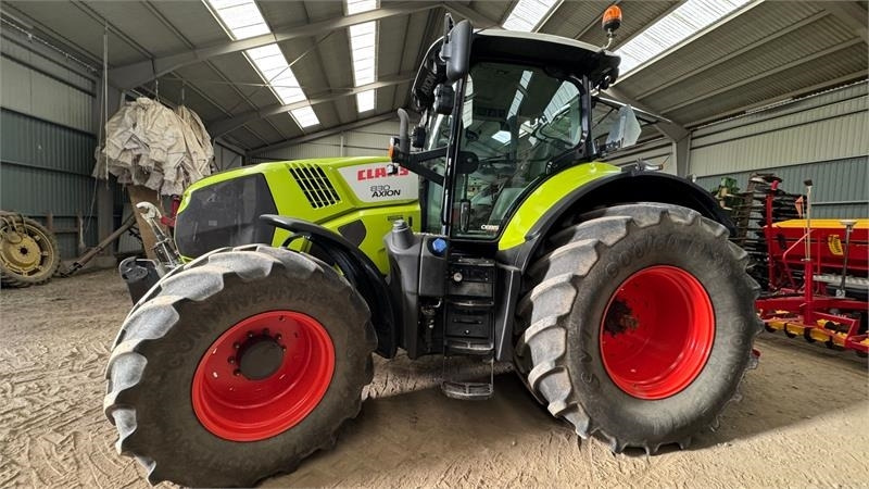 Claas AXION 830 CEBIS - Трактор: фото 1 Claas AXION 830 CEBIS - Трактор: фото 1