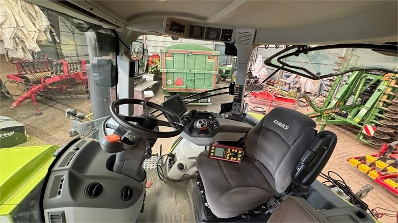 Claas AXION 830 CEBIS - Трактор: фото 4 Claas AXION 830 CEBIS - Трактор: фото 4