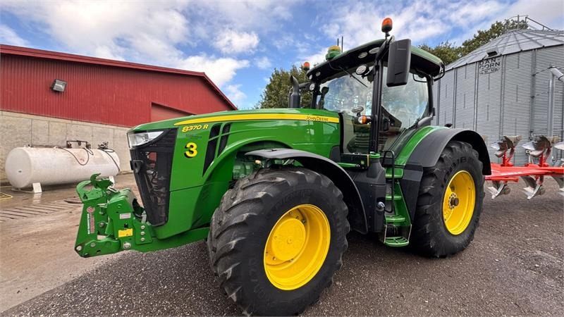 John Deere 8370R Autopower - Трактор: фото 2 John Deere 8370R Autopower - Трактор: фото 2