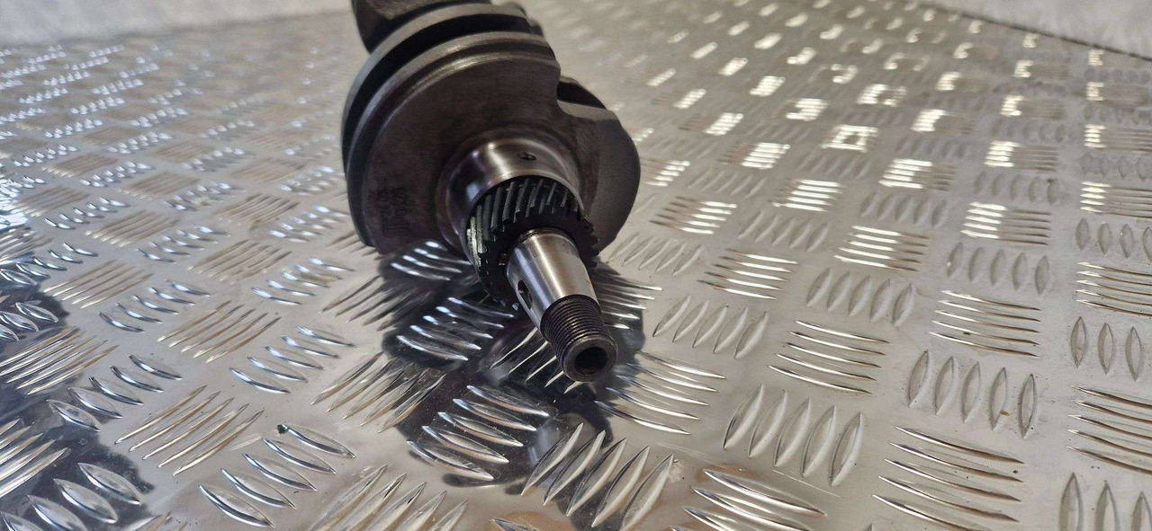 Crankshaft Perkins equivalent 115256830 crankshaft for 403c-11 - Двигатель и запчасти для Строительной техники: фото 3 Crankshaft Perkins equivalent 115256830 crankshaft for 403c-11 - Двигатель и запчасти для Строительной техники: фото 3