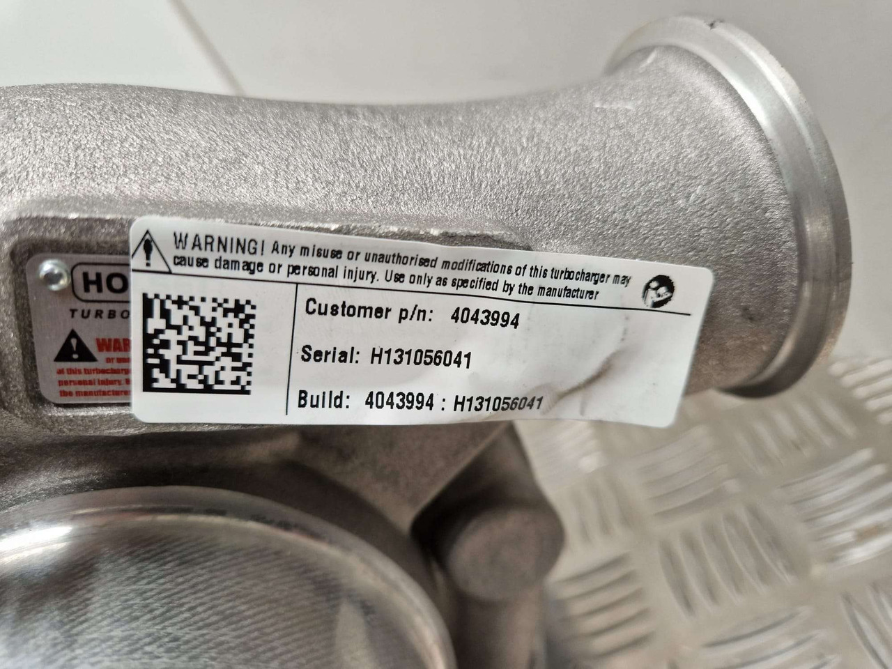 Iveco Generator Turbocharger Holset 4043994 - Двигатель и запчасти для Строительной техники: фото 4 Iveco Generator Turbocharger Holset 4043994 - Двигатель и запчасти для Строительной техники: фото 4
