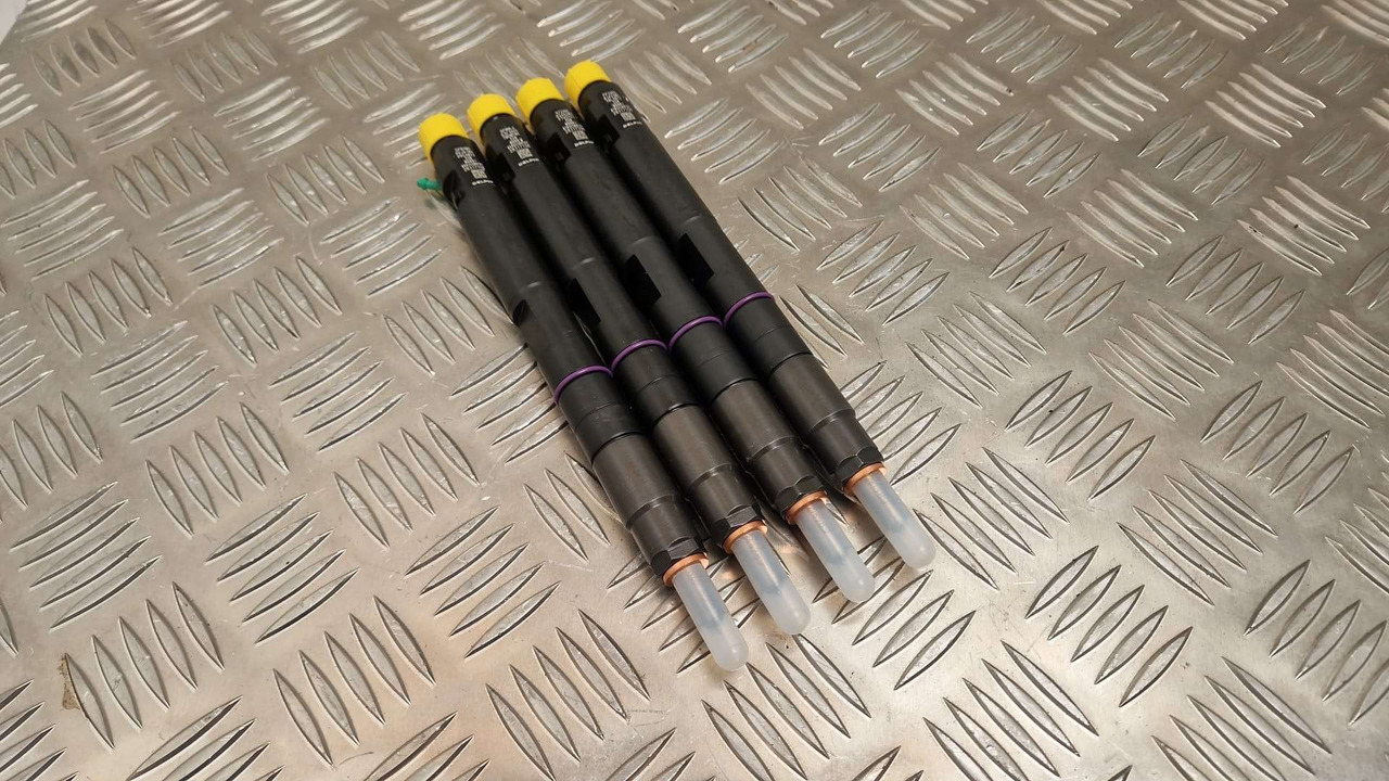 JCB 320/06828 injector set of 4 Delphi 129kw injectors - Двигатель и запчасти для Строительной техники: фото 2 JCB 320/06828 injector set of 4 Delphi 129kw injectors - Двигатель и запчасти для Строительной техники: фото 2