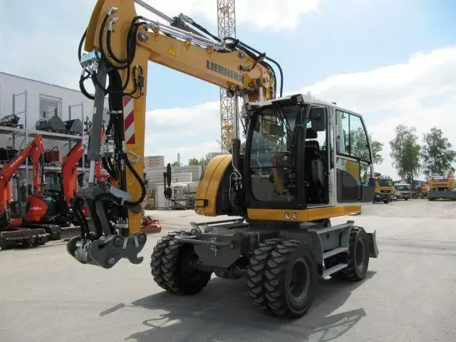 2022 Liebherr A 913 Compact G6.0-D - Колёсный экскаватор: фото 1 2022 Liebherr A 913 Compact G6.0-D - Колёсный экскаватор: фото 1