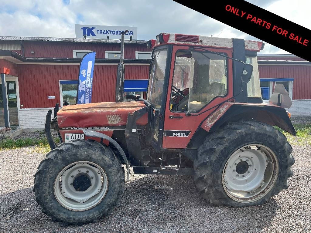 Case IH 745 XL Dismantled. Only spare parts - Трактор: фото 1 Case IH 745 XL Dismantled. Only spare parts - Трактор: фото 1