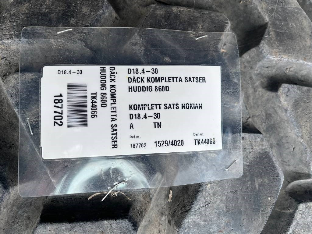 Nokian Industrial 18,4 B 30 Huddig 860 D  - Колесо: фото 2 Nokian Industrial 18,4 B 30 Huddig 860 D  - Колесо: фото 2