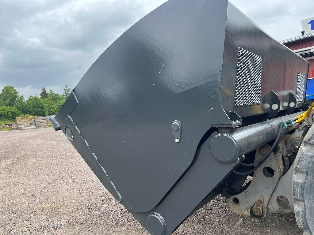 UFO Högtippskopa 13 m3 UFO Hightip bucket - Ковш для Строительной техники: фото 4 UFO Högtippskopa 13 m3 UFO Hightip bucket - Ковш для Строительной техники: фото 4