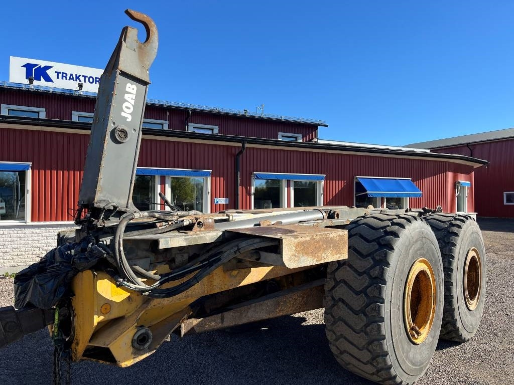 Volvo A25C Lastväxlarvagn - Прицеп мультилифт/ Бункеровоз: фото 4 Volvo A25C Lastväxlarvagn - Прицеп мультилифт/ Бункеровоз: фото 4