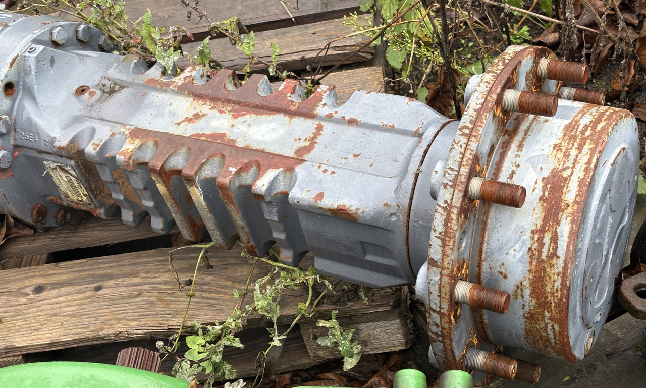 Carraro 28.32M 11885677 150006 Obudowa Mostu Pochwa Zwolnica Zwrotnica Hamulec Piasta CZĘŚCI - Ось и запчасти для Сельскохозяйственной техники: фото 3 Carraro 28.32M 11885677 150006 Obudowa Mostu Pochwa Zwolnica Zwrotnica Hamulec Piasta CZĘŚCI - Ось и запчасти для Сельскохозяйственной техники: фото 3