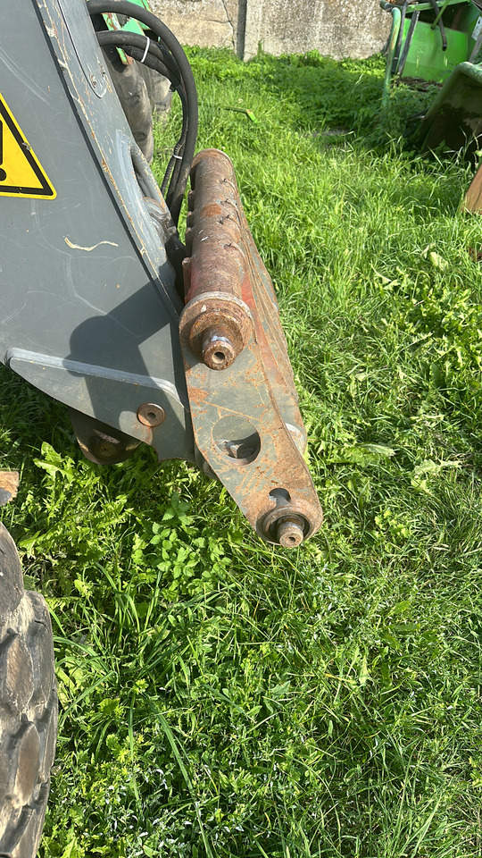 Claas Scorpion Karetka adapter nośnik narzędzi - Сцепное устройство для Сельскохозяйственной техники: фото 2 Claas Scorpion Karetka adapter nośnik narzędzi - Сцепное устройство для Сельскохозяйственной техники: фото 2