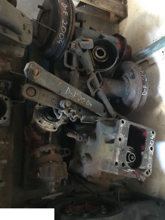 Deutz Fahr Intrac 2004 - Skrzynia - Коробка передач и запчасти для Сельскохозяйственной техники: фото 1 Deutz Fahr Intrac 2004 - Skrzynia - Коробка передач и запчасти для Сельскохозяйственной техники: фото 1